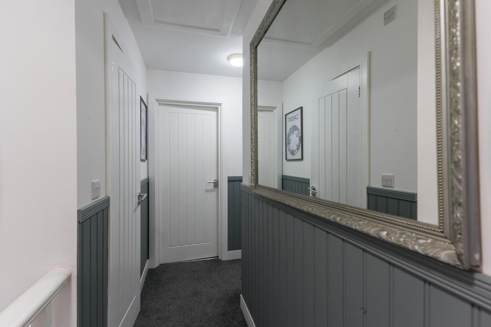 Nottage House Premier Apartments 카디프 객실 사진